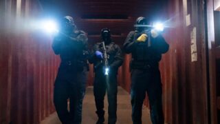 Thiller sottovalutato conquista netflix e resta in testa dopo quattro settimane