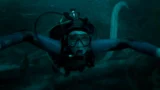 Whalefall: primo teaser trailer del thriller survival nella balena con Austin Abrams e Josh Brolin