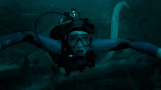 Whalefall: primo teaser trailer del thriller survival nella balena con Austin Abrams e Josh Brolin