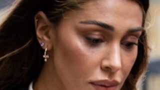 Belen Rodriguez prende i figli e.. dopo il dramma: l’annuncio che sconvolge tutti