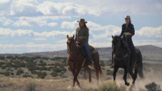 Netflix: rivalità con Yellowstone, ritorno ufficiale con nuovi episodi il mese prossimo
