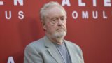 Ridley scott horror series debutta finalmente con un buon audience score su rotten tomatoes