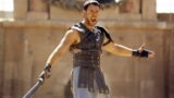 Russell crowe lotta contro un gladiatore che quasi rovina la vendetta di maximus in ridley scott