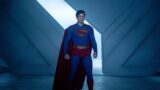 James Gunn conferma upgrade della tuta di Superman e cambia il futuro del DCU