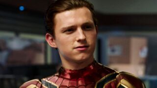Tom Holland accenna a un film spider-man con scene vietate ai minori dopo l incontro con punisher di peter parker