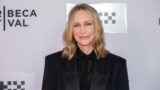 Vera farmiga trasforma in una leader di culto ufo in un thriller di crime: prima immagine