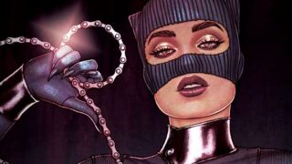 Catwoman  costume rifiuta la storia DC in modo sorprendente