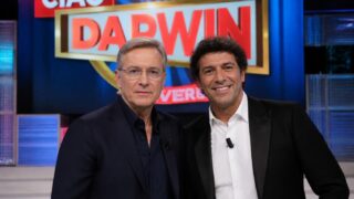 Ciao Darwin, stasera MILF vs Teen su Canale5