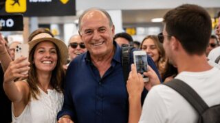 Gerry Scotti vacanza Ibiza video TikTok virale