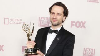 Emmy, matthew rhys dopo 31 anni ottiene un traguardo raro