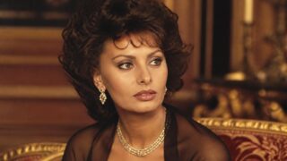 Ornella Muti e Naike Rivelli verso la cittadinanza russa: “Non rinneghiamo le nostre origini”