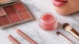 Aurora Ramazzotti smentisce il filler con un tutorial