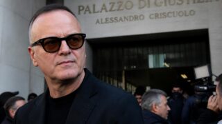 Gigi D’Alessio, la bruttissima notizia è appena arrivata