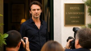 Preziosi beccato con una famosissima in hotel