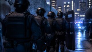 SWAT stasera Rai 4: S7E10-11-12 in prima tv